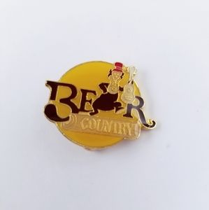 1986 Disney Bear Country Henry enamel pin
